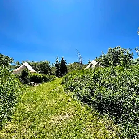 Refuge De La Banne 宾馆 *